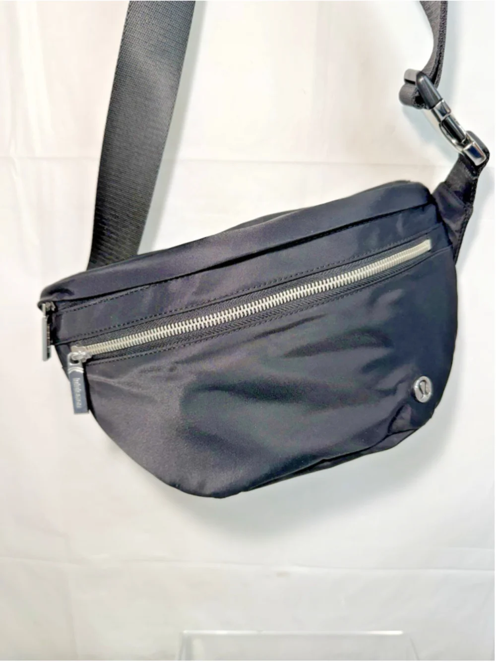 Lululemon City Adventurer Belt Bag 2.5L Silver Tone Hardware Black new